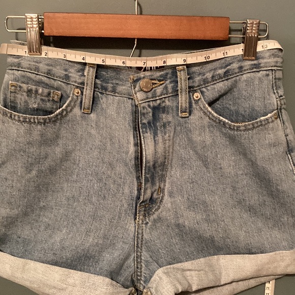 BDG Urban Outfitters Mom High Rise Cuffed Denim Shorts - Picture 6 of 7